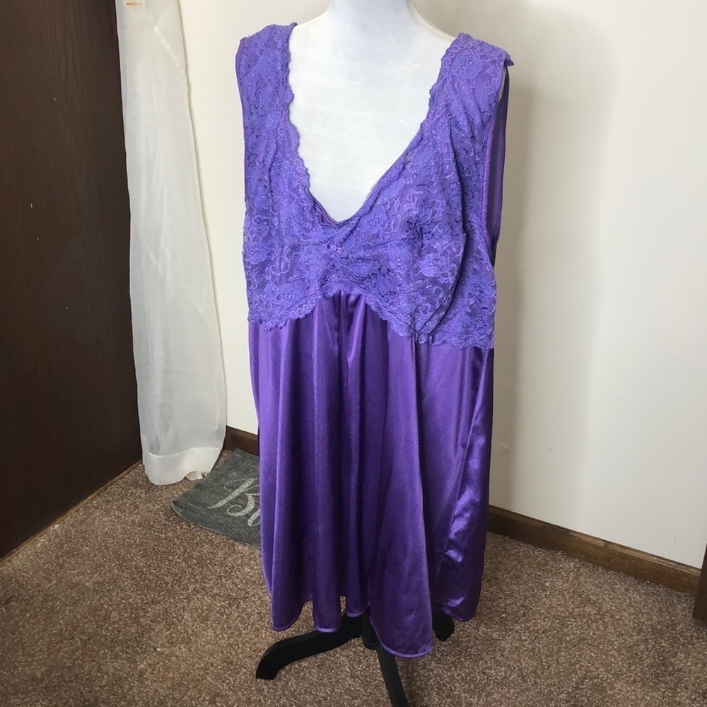 Amoureuse purple Lacy slip chemises size 3X